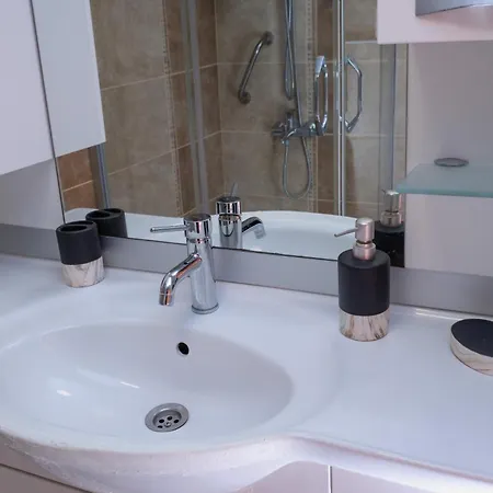 Apartamento & Cosy Flat Near Aegean Sea Bostanli Cemal Guersel Esmirna