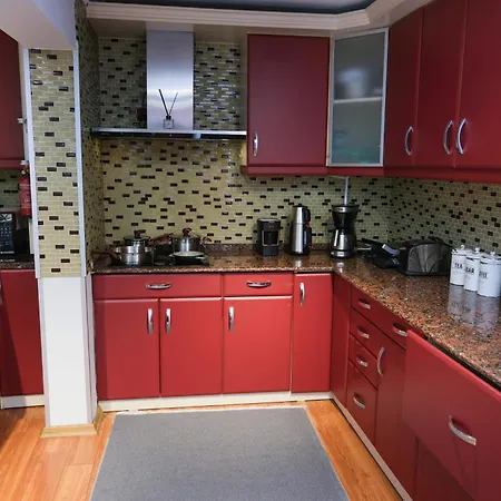 Appartamento & Cosy Flat Near Aegean Sea Bostanli Cemal Guersel