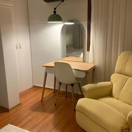 & Cosy Flat Near Aegean Sea Bostanli Cemal Guersel *