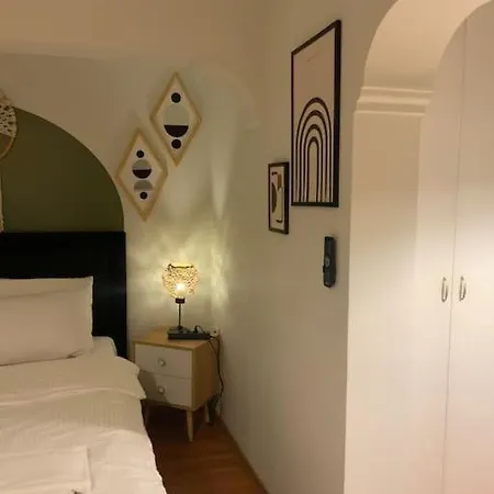& Cosy Flat Near Aegean Sea Bostanli Cemal Guersel Appartamento *